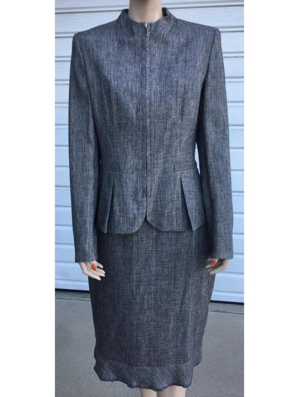 Escada Gray Plaid Jacket and Skirt Suit Wool Blend Women's sz 38 US 8/10
